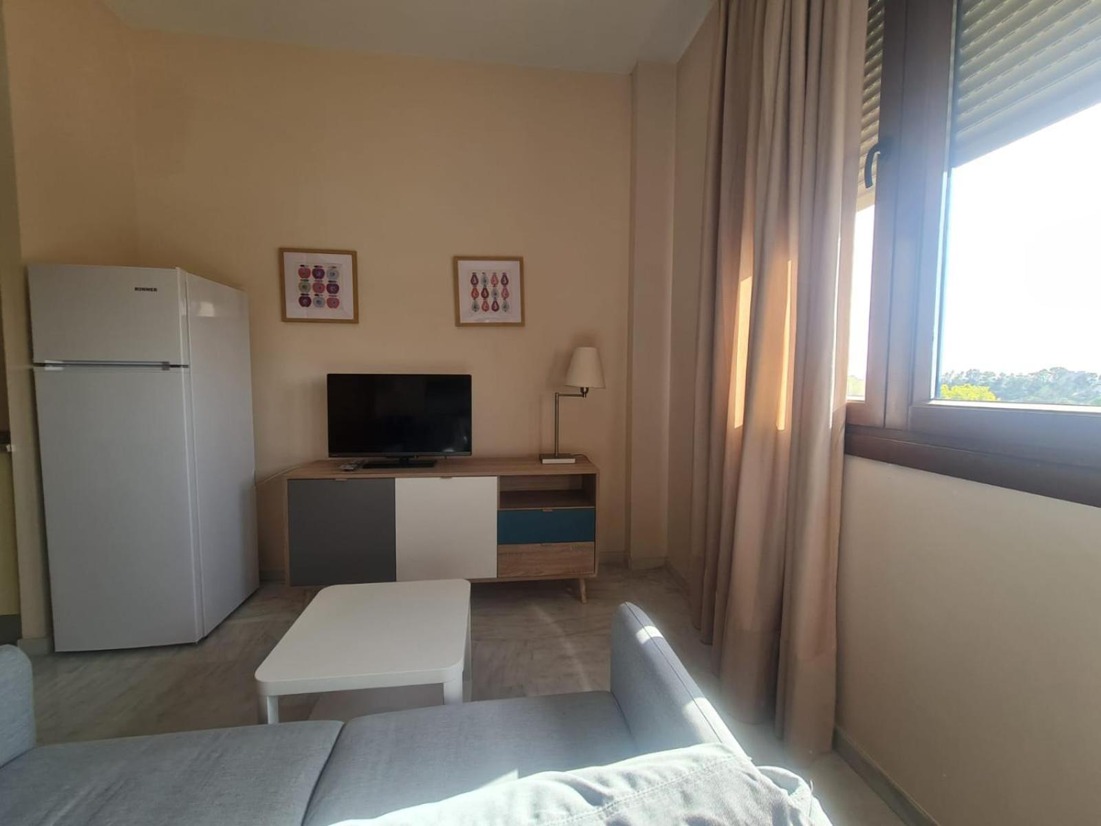 Lux Abril Apartment Seville Ngoại thất bức ảnh
